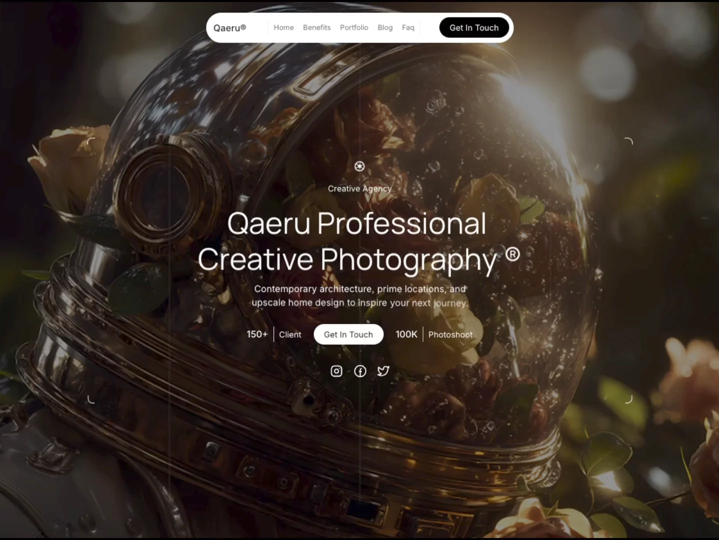 Qaeru — Free Portfolio Framer Template preview