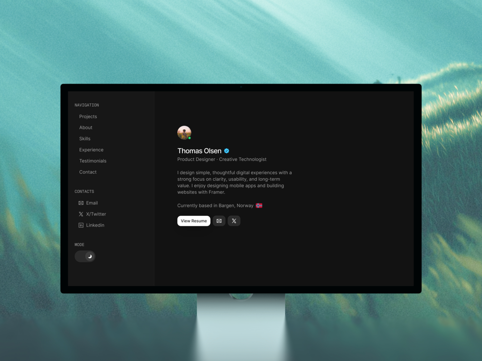 Thomas — Free Portfolio Framer Template preview